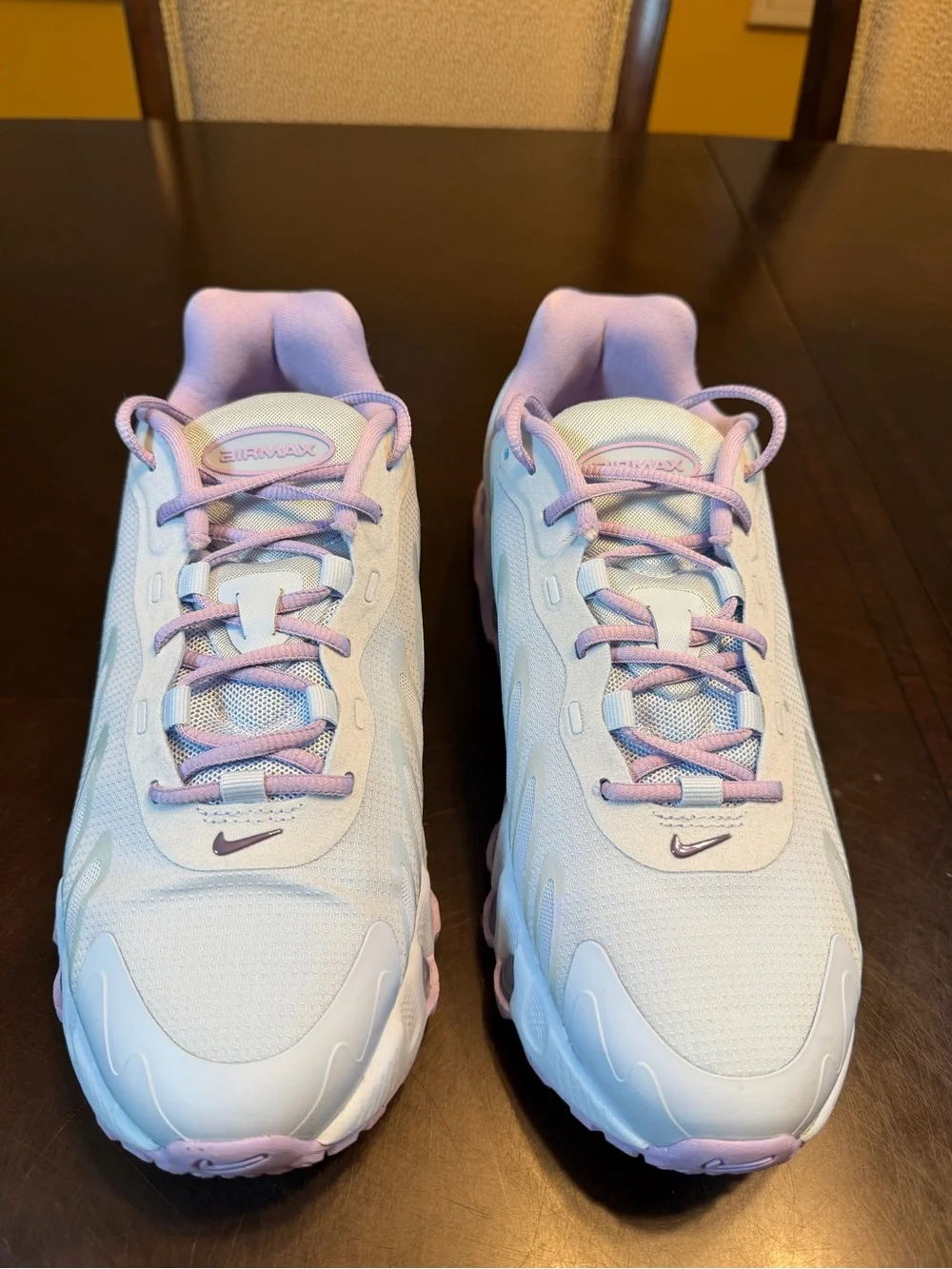 New Nike Air Max DN8 Blue Lilac Sneaker Shoes Size US 6.5Y